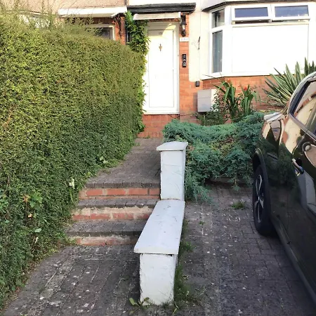 Private Room Near Sothmead Hospital And Airbus * Bristol